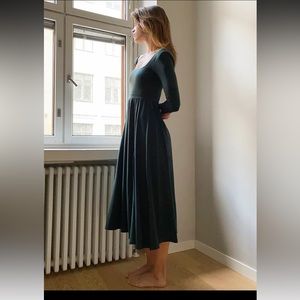 Wilfred Market Slit Dress long sleeves